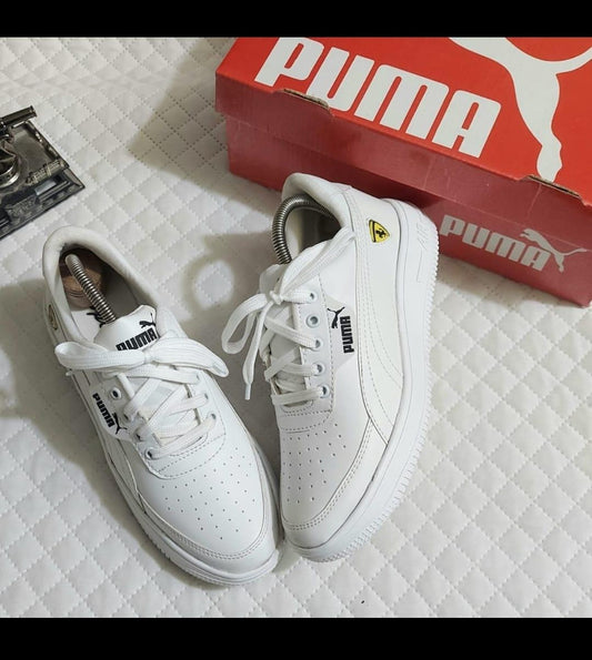 Puma Sneakers for Men (White, 6)